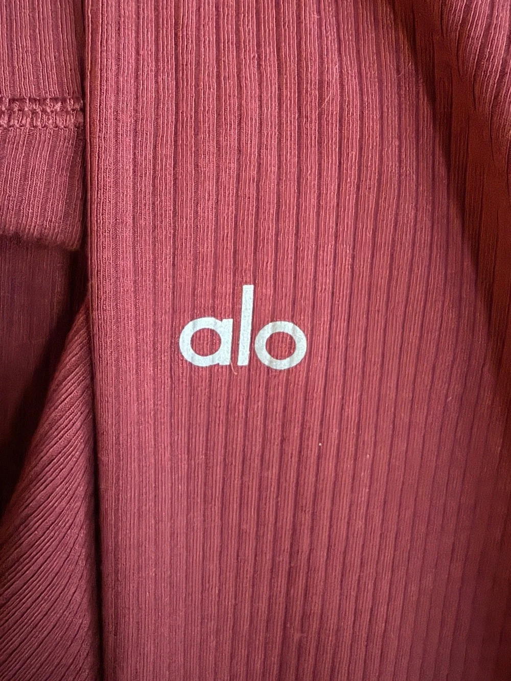 ALO Yoga Blissful High-Waist Ribbed Cranberry Leggings - NWOT